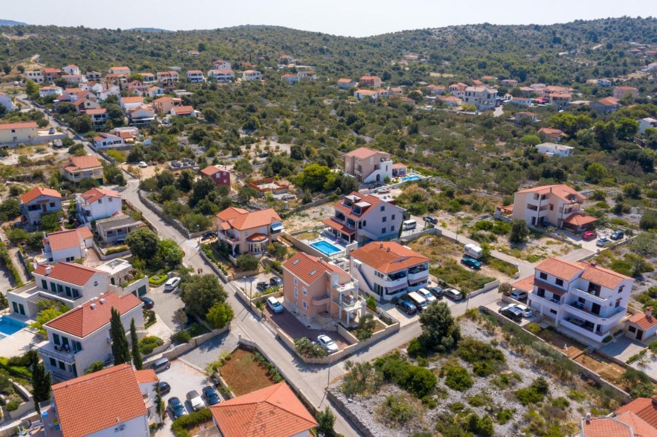 Villa Tea Ražanj Екстериор снимка